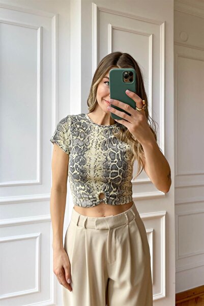 Sue Store Neon Sarı Yılan Derisi Desenli T-shirt