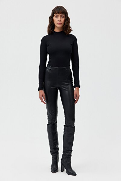 Açelya Okcu Half Turtleneck Bodysuit Blouse with Snap Fasteners