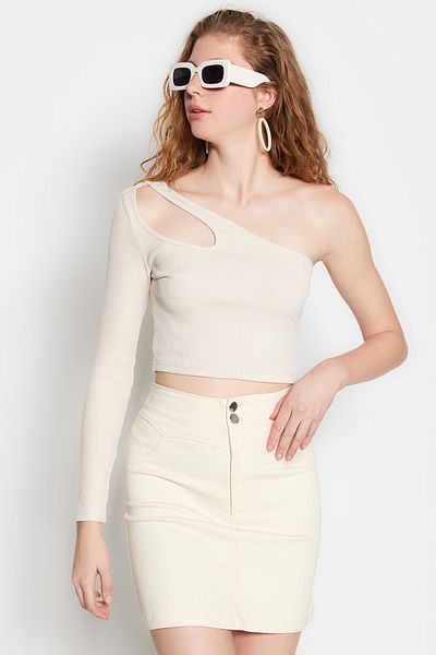 Trendyol Collection Stone One-Shoulder-Bluse aus schnurgebundenem Strick