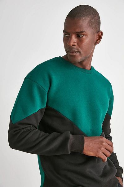 Trendyol Collection Smaragdově zelená fleecová mikina – Regular Fit, teplá TMNAW21sw1162