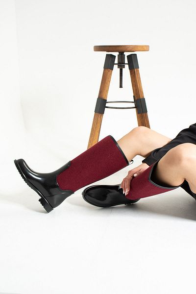 wolk shoes Claret Red Stamped Rain Boots for Women