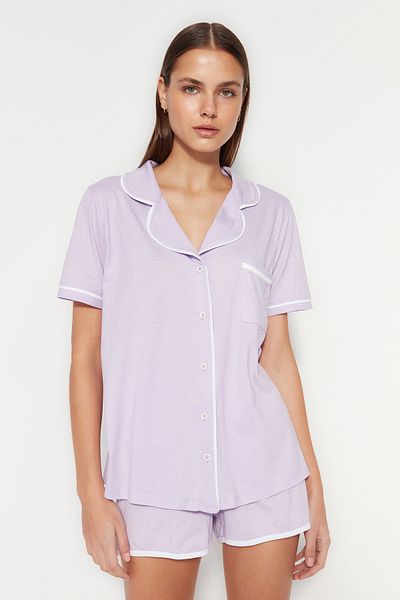 Trendyol Collection Sada bavlněného pyžama s šeříkovými šortkami - Detail lemování, THMSS20PT0406