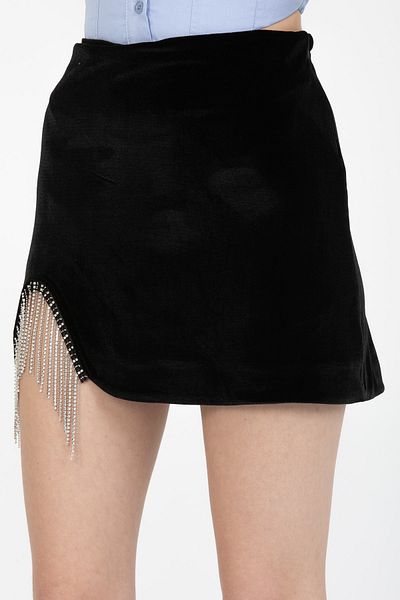alenmoda Fustă mini Fustă de catifea neagră cu lant in fata