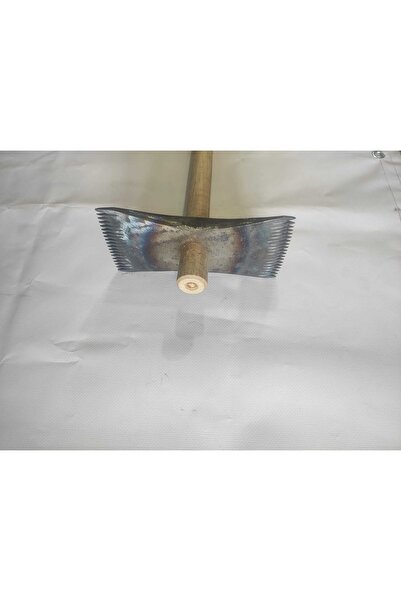 ÖZTÜRKMENMETAL Orta Boy Taraklı Çekiç