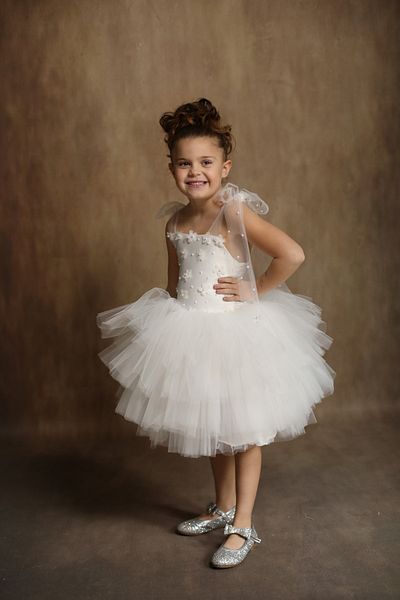 black white wedding Rochie albă pentru fete, cu flori tridimensionale, cu fundă pe umeri, mini rochie cu pliuri