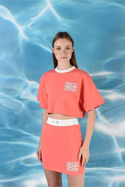 ŞEBNEM GÜNAY La Dolce Vita Coral Patterned T-shirt