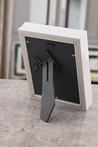 Seniste Milano Glass Decorative Picture Frame White-silver Adjustable Stand-Wall Hangable 13x18 Cm