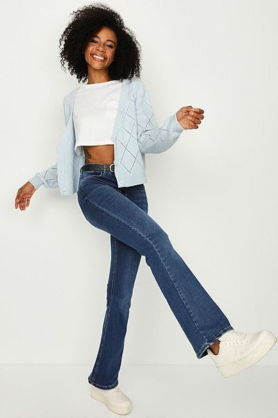 Select Moda Cardigan de tricotaj cu nasturi cu model de diamante albastre de damă