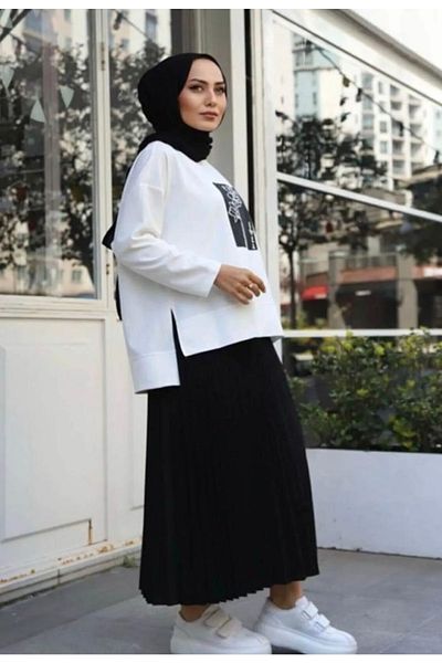 İPEK TUTUŞ Pleated Skirt Suit Printed