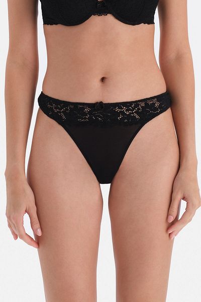 Dagi Black Lace Detailed Micro Thong