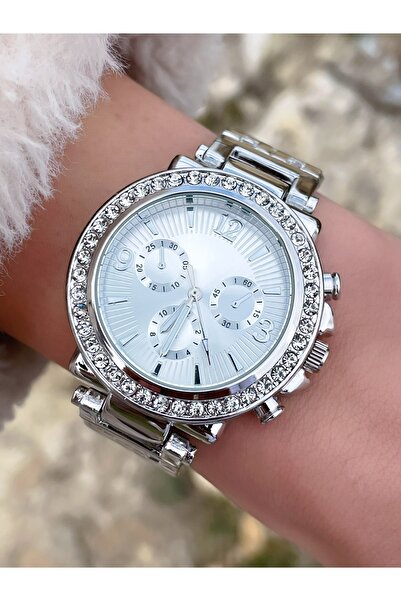 LOOQ Stone Detailed Women's Wristwatch