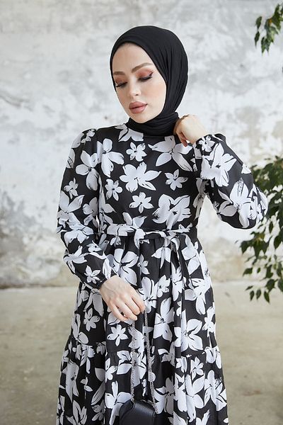 InStyle Φόρεμα ζωσμένο με μεγάλο σχέδιο ακακίας - μαύρο