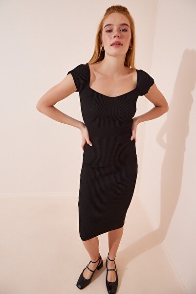 Happiness İstanbul Dámské černé šaty ze srdíčka s výstřihem z midi pleteniny ...