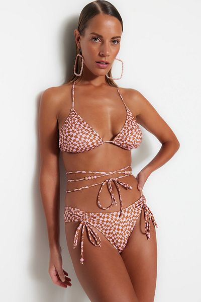 Trendyol Collection Geometric Patterned Tunnel Normal Leg Bikini Bottom TBESS23BA00123