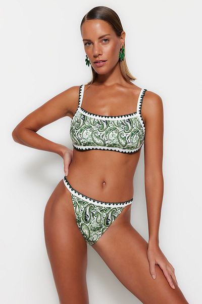 Trendyol Collection Paisley μοτίβο κεντημένο ψηλό μπικίνι κάτω TBESS23BA00231