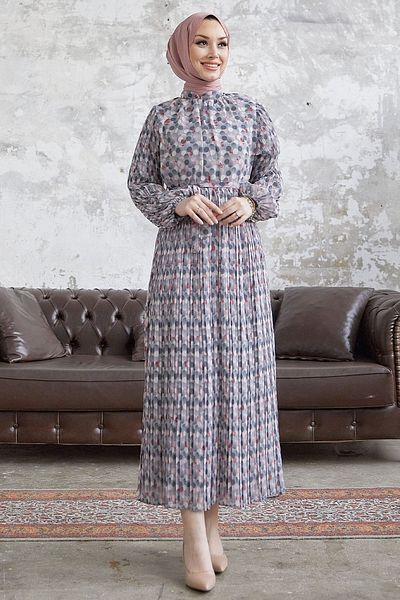 InStyle Miori Polka Dot Plissee Chiffonkleid – Grau