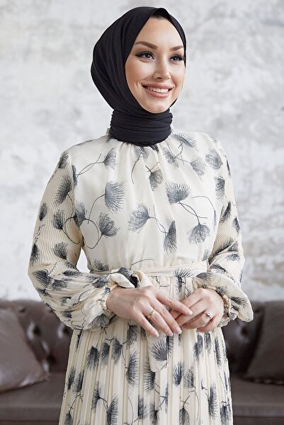 InStyle Pale Sea Leaf Pleated Chiffon Dress - White