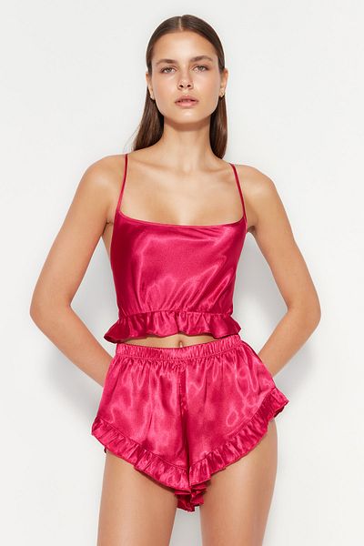 Trendyol Collection Σετ υφαντές πιτζάμες με φούξια βολάν και σατέν σορτς με σχοινί πίσω THMSS23PT00048