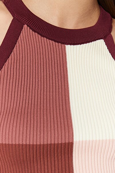 Trendyol Collection Bluzka Plum Crop Color Block TWOSS22BZ0402