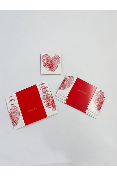 carton box Fingerprint Detailed Valentine's Day Card 50 Pieces