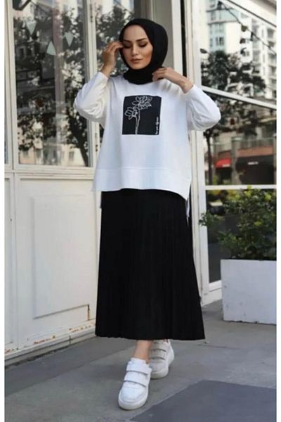 İPEK TUTUŞ Pleated Skirt Suit Printed