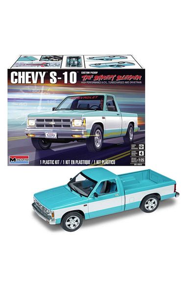 REVELL Model Kit 90 Chevy S10 14503