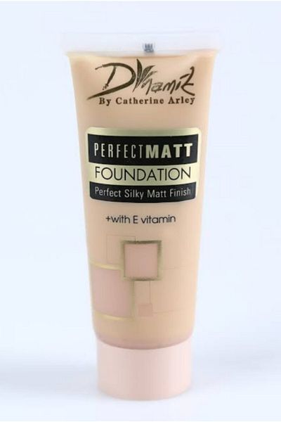 Catherine Arley Dynamic By Perfect Matte Foundation No: 04