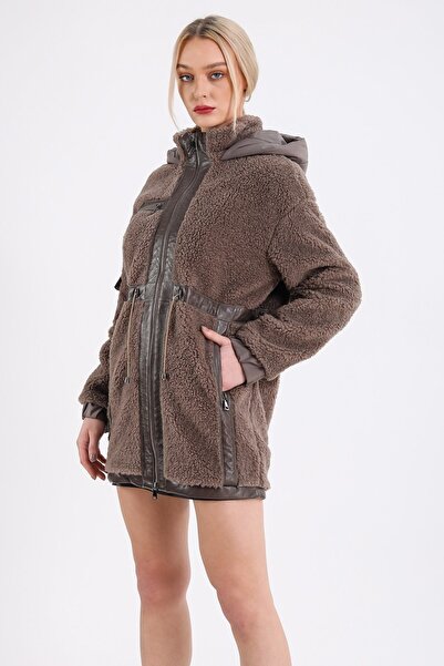 Leather Club Kahve Kuzu Derisi Aksesuarlı Kapüşonlu Yün Kaban