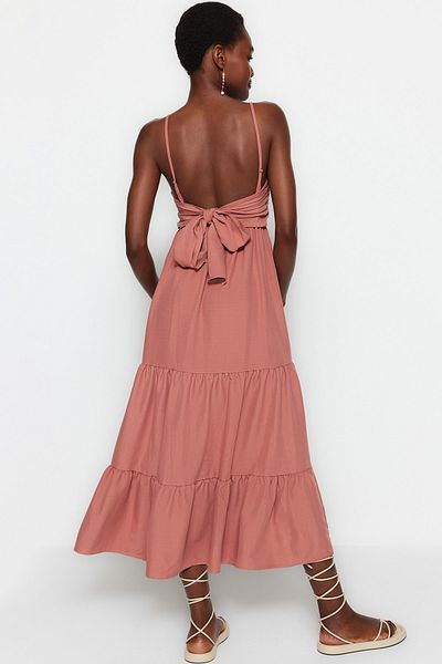 Trendyol Collection Getrocknetes Rosenrock-Volant-Rücken-Bindedetail-Riemchen-Maxi-Gewebekleid TWOSS23EL00027