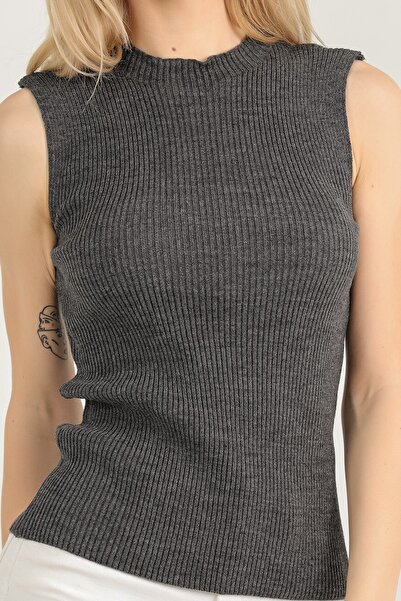 VEGENZE Women's Anthracite Black Self-Collared Zero Sleeve Ribbed Stretchy Knitwear Sweater