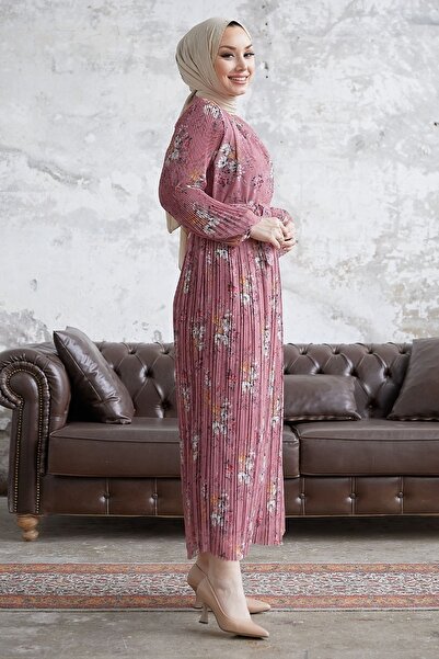 InStyle Kvetinové skladané šifónové šaty Maria - Dusty Rose