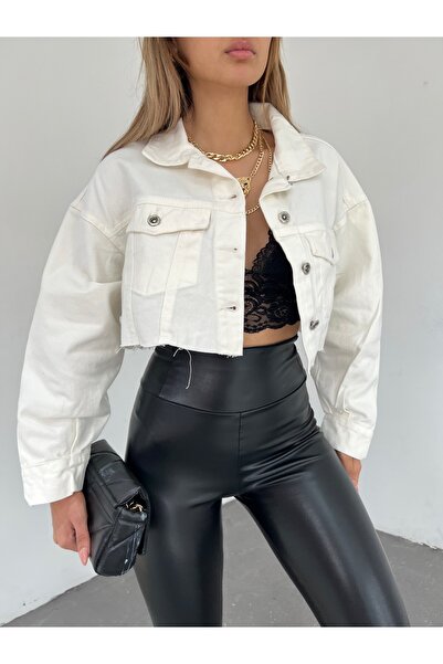 Fav Style Жіноча укорочена джинсова куртка оверсайз з безшовною подвійною кишенею на ґудзиках Crop Oversize Jeans Jacket Ecru