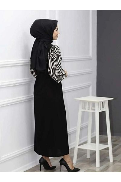 İPEK TUTUŞ Φόρεμα Hijab με μοτίβο Ζέβρα