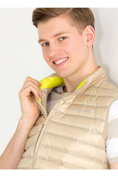 U.S. Polo Assn. Stone Men's Vest Frency23y