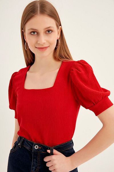 MEECY Rote Strickbluse für Damen mit eckigem Ausschnitt