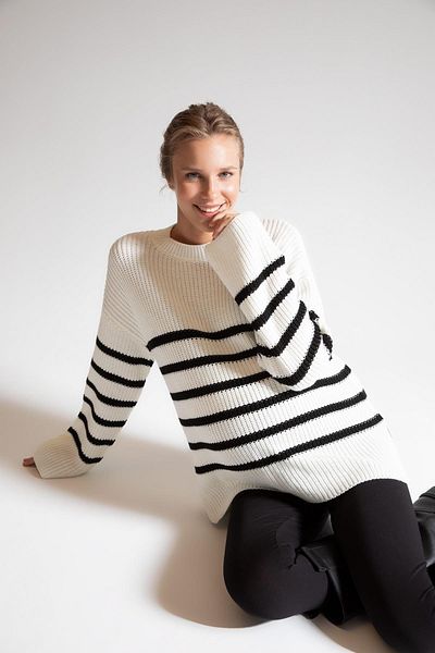 DeFacto Regular Fit Striped Crew Neck Slit Knitwear Maternity Sweater