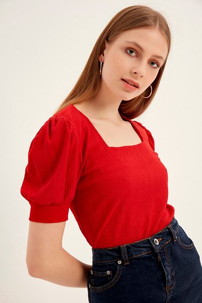 MEECY Rote Strickbluse für Damen mit eckigem Ausschnitt