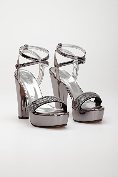 LİLLA Women's High Platform Stone Back Open Heeled Shoes