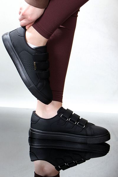 Kinetix Cliente Anatomical Talpă Velcro Unisex Sneaker Negru