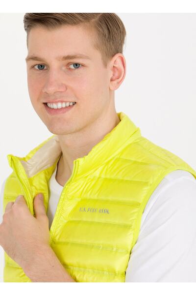 U.S. Polo Assn. Men's Green Vest - Frency23y