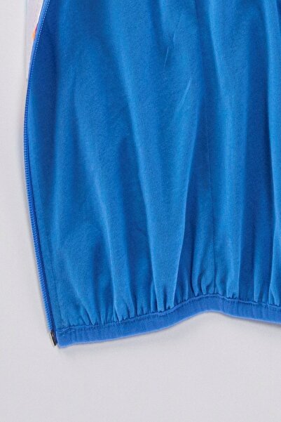 PODIUM GYM Trend New Season Winter/spring Cool Raincoat with Car Figure