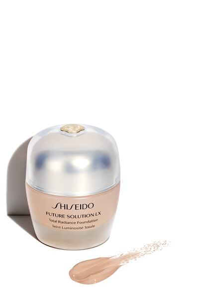 Shiseido Future Solutıon Lx Total Radıance Foundatıon N2 Spf20