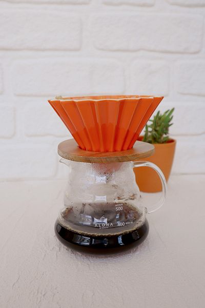 Epinox V60 Dripper with Wooden Stand - Orange