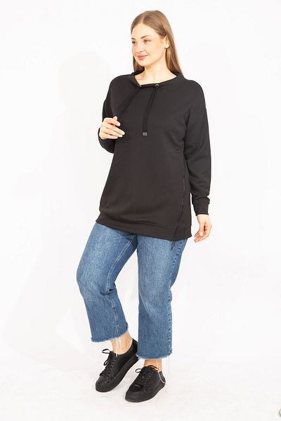 Şans Women's Black Large Size Sweatshirt with Side Zipper Slit and Eyelet Detail on the Collar 65n35638