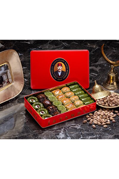 HAFIZ MUSTAFA 1864 Premium Fıstıklı Karışık Baklava M Kutu