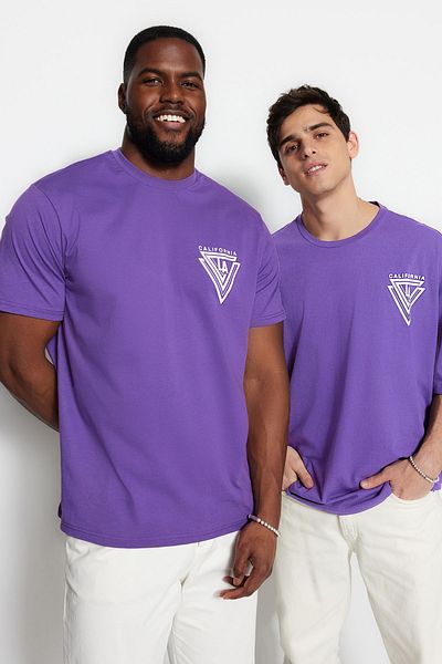 Trendyol Collection Μωβ Plus Size Casual 100% βαμβακερό μπλουζάκι με στάμπα πόλης - TMNSS23TS00140