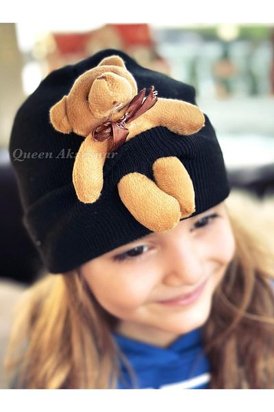 QUEEN AKSESUAR قبعة تيدي بير قطيفة باللون الأسود