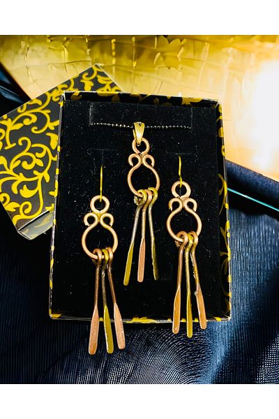 kapris concept Vintage Antique Handmade Antiallergic Copper Necklace & Earring Set