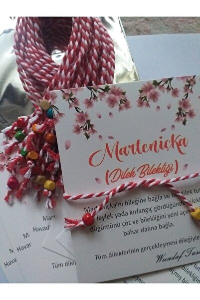 wundaf tasarım سوار Wundaf Marteniçka Wish 50 سوارًا بخرز خشبي، 50 بطاقة، 50 عبوة هدايا