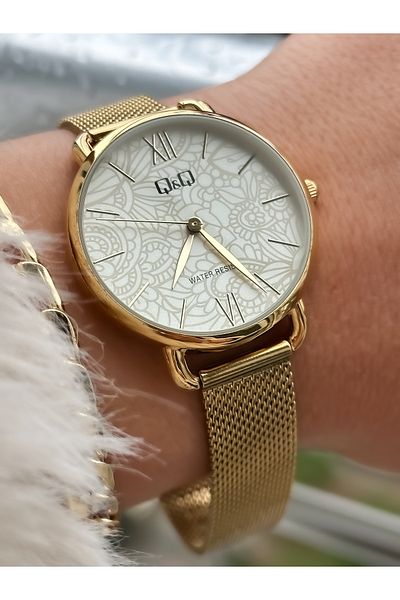 Q&Q Brand Mesh Strap, Waterproof, Gold Color Flower Patterned Women's Wristwatch + bracelet